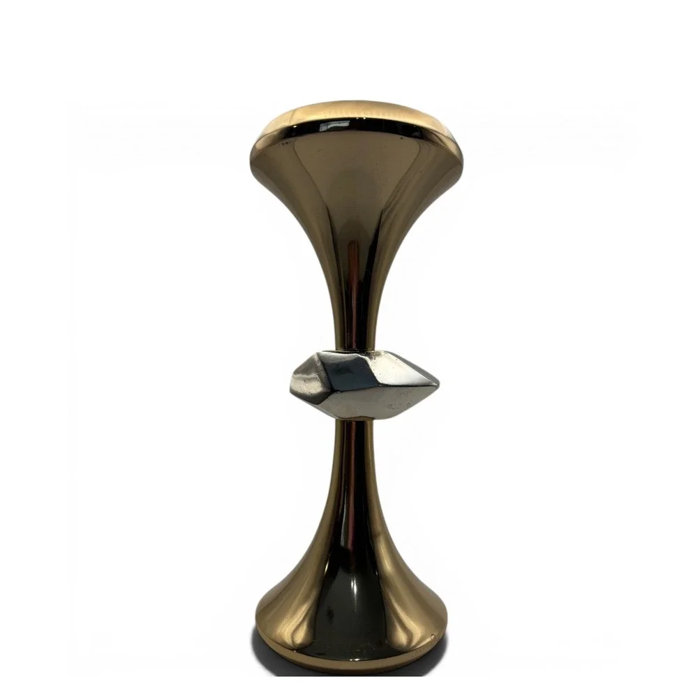 N/A modern gold